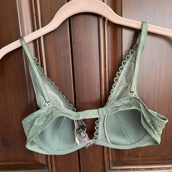 NEW Victoria Secret, Very Sexy, Sage Green Lace Bra 34B NWT - Picture 2 of 10